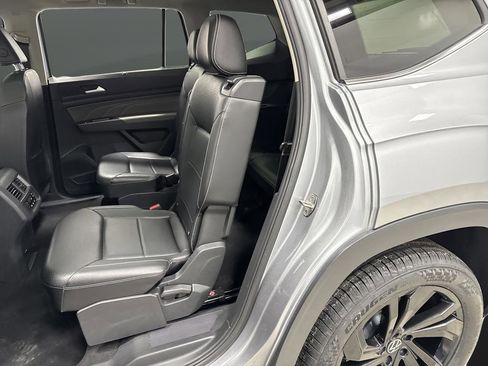 Used 2022 Volkswagen Atlas SE w/ Panoramic Sunroof Package image 28