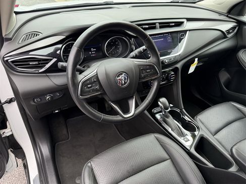 Used 2022 Buick Encore GX Essence w/ Experience Buick Package image 11