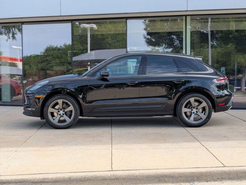 Certified 2026 Porsche Macan AWD/4WD image 2