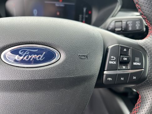 Used 2024 Ford Escape ST-Line AWD/4WD image 10