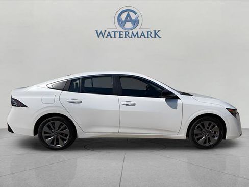 New 2026 Nissan Sentra SL w/ Floor Mat Package FWD image 5
