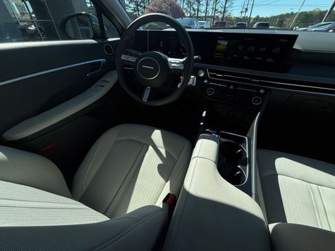 Used 2025 Hyundai Sonata SEL image 35