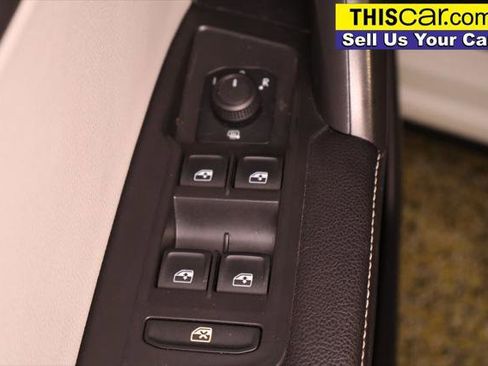 Used 2022 Volkswagen Tiguan S image 30