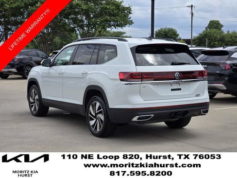 Used 2025 Volkswagen Atlas SE FWD image 3