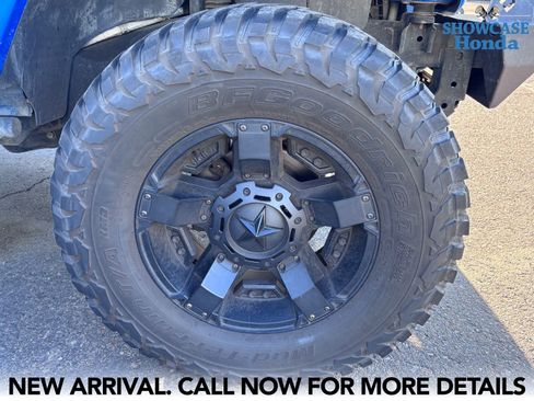 Used 2014 Jeep Wrangler Unlimited Sport AWD/4WD image 9