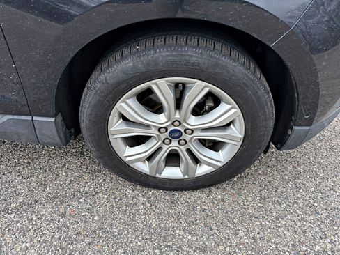 Used 2020 Ford Edge Titanium w/ Equipment Group 301A image 11