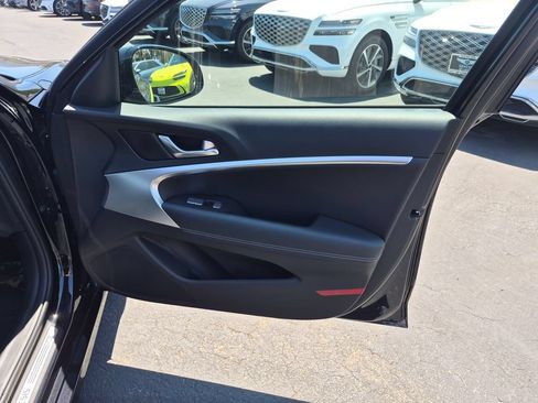 Used 2026 Genesis G70 2.5T RWD image 21