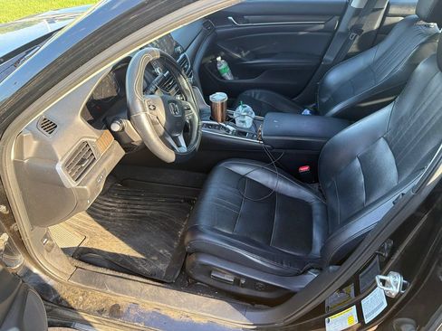 Used 2018 Honda Accord EX-L image 2