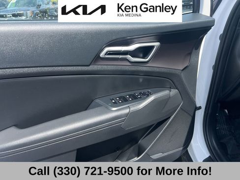 Certified 2026 Kia Sportage EX FWD image 27