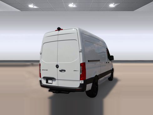 Used 2025 Mercedes-Benz Sprinter 2500 image 26