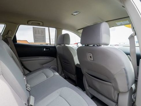 Used 2012 Nissan Rogue SV FWD image 19