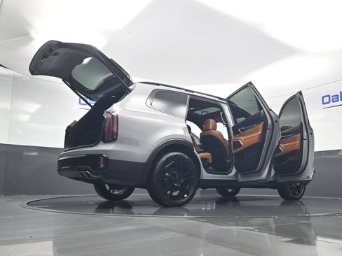 Certified 2025 Kia Telluride EX X-Line AWD/4WD image 64