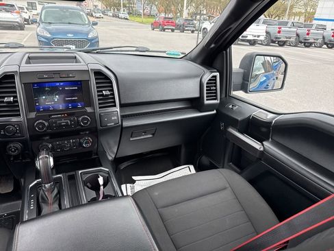 Used 2019 Ford F150 XLT w/ Equipment Group 302A Luxury AWD/4WD image 12