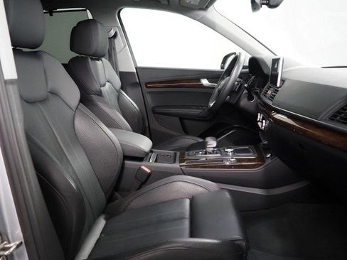Used 2020 Audi Q5 Premium Plus w/ Premium Plus Package image 15