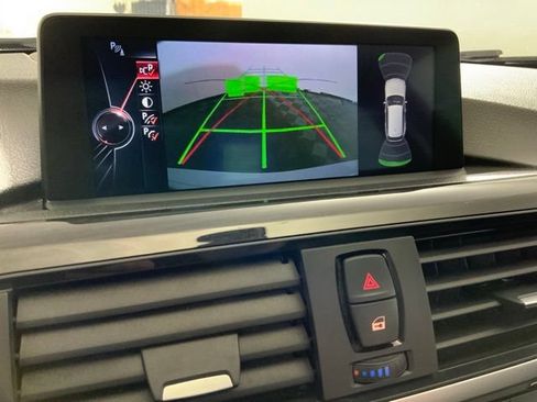 Used 2015 BMW 328i xDrive Wagon AWD/4WD image 21