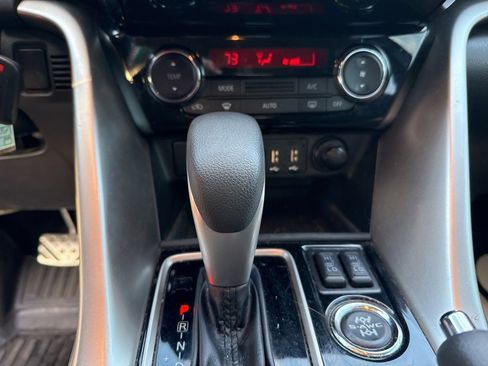 Used 2022 Mitsubishi Eclipse Cross LE image 16