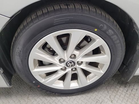 Used 2023 Toyota Camry LE image 31