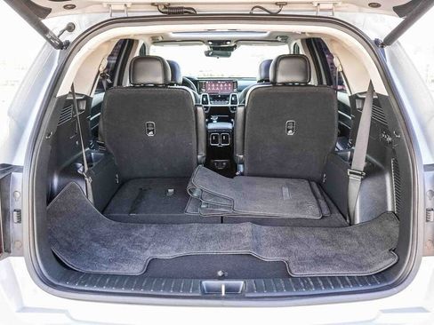 Used 2022 Kia Sorento SX AWD/4WD image 3