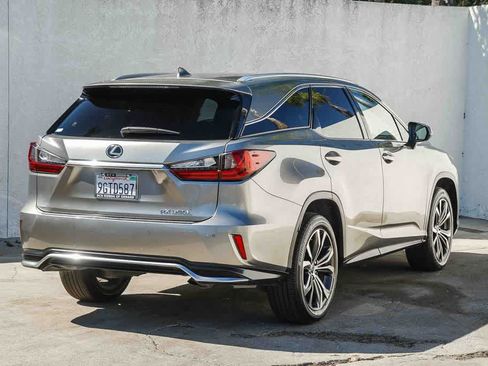 Used 2018 Lexus RX 350L FWD w/ Premium Package image 4