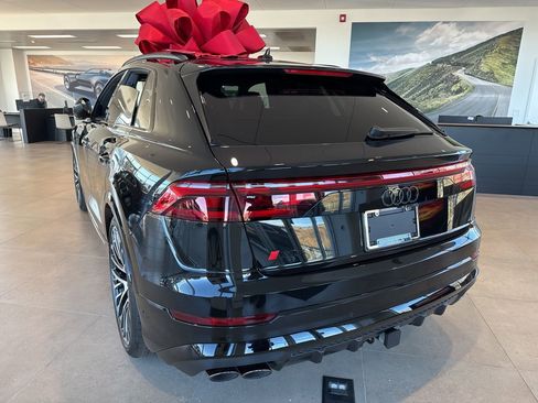 New 2026 Audi SQ8 Prestige image 6