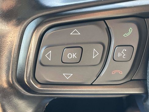 Used 2020 Jeep Wrangler Sport image 10