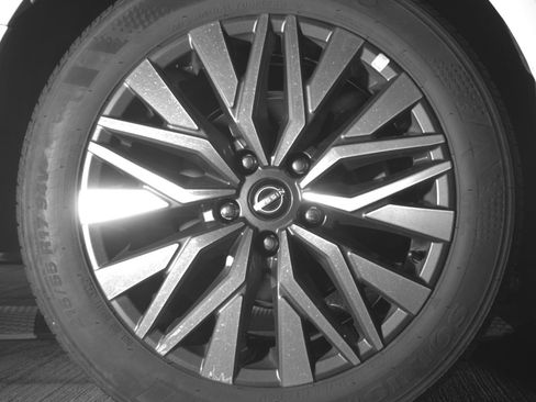 Used 2025 Nissan Altima 2.5 SV image 15