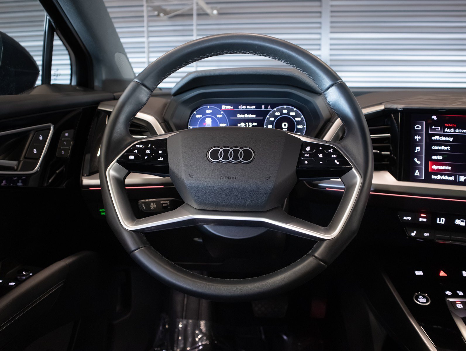Certified 2024 Audi Q4 e-tron Premium Plus w/ Premium Plus AWD/4WD image 18
