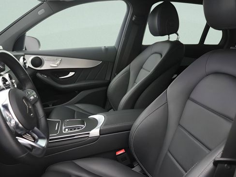 Certified 2022 Mercedes-Benz GLC 300 image 29
