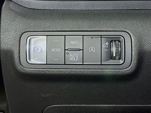 Used 2026 GMC Terrain Elevation w/ Black Edition image 11