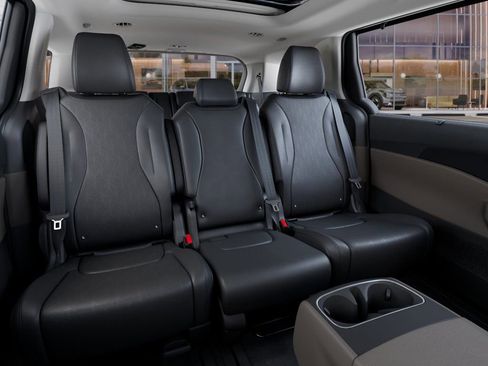 New 2026 Kia Carnival SX image 16