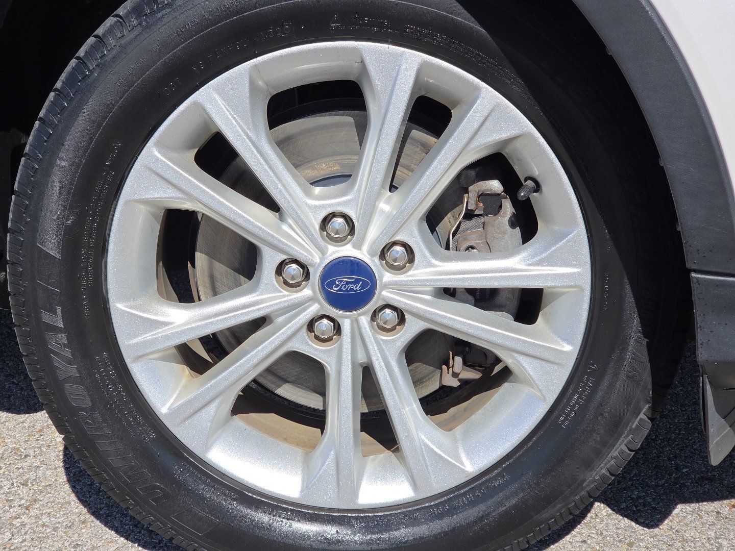 Used 2017 Ford Escape SE w/ SE Leather Comfort Package AWD/4WD image 9