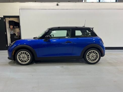 Certified 2025 MINI Cooper S image 2