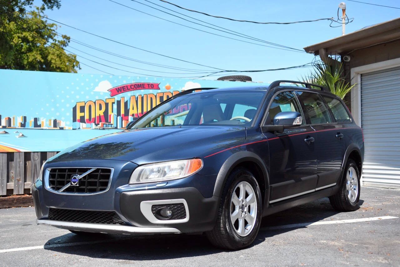 Used 2008 Volvo XC70 3.2 AWD/4WD image 1