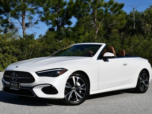 Used 2024 Mercedes-Benz CLE 300 4MATIC Cabriolet image 20