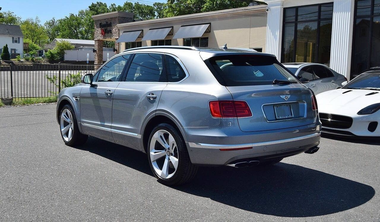 Used 2019 Bentley Bentayga AWD/4WD image 6