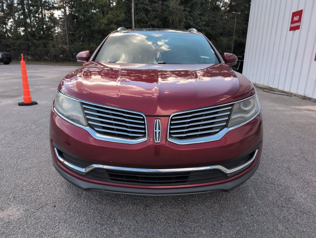 Used 2017 Lincoln MKX Reserve FWD image 2