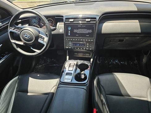 Certified 2024 Hyundai Tucson Limited AWD/4WD image 17