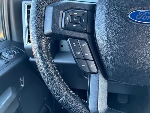 Used 2016 Ford F150 XLT w/ Equipment Group 302A Luxury AWD/4WD image 22