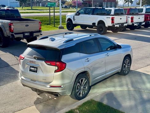 Used 2019 GMC Terrain Denali AWD/4WD image 6