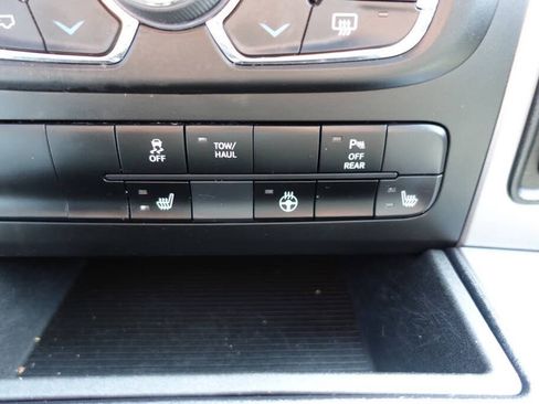 Used 2023 RAM 1500 Warlock AWD/4WD image 44