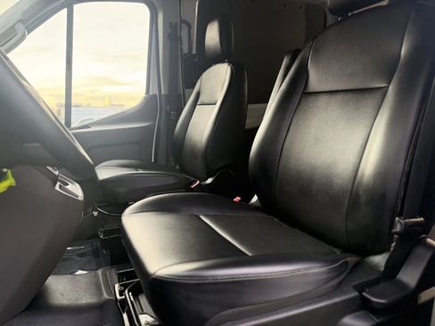 Used 2025 Ford Transit 250 148 Medium Roof Extended AWD w/ Load Area Protection Package image 15
