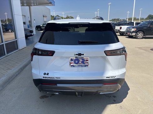 New 2026 Chevrolet Equinox ACTIV w/ Safety and Technology Package image 3