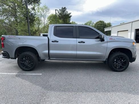 Used 2024 Chevrolet Silverado 1500 LT Trail Boss w/ Convenience Package II image 15