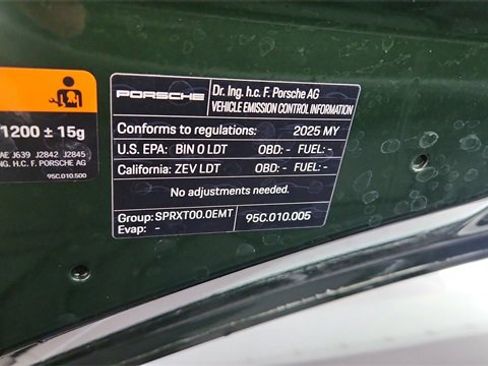 Used 2025 Porsche Macan 4S Electric image 61