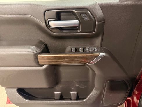 Used 2021 Chevrolet Silverado 1500 LT w/ Bed Protection Package RWD image 14