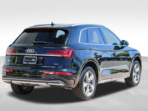 Certified 2023 Audi Q5 Premium w/ Convenience Package AWD/4WD image 7