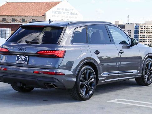 New 2026 Audi Q7 3.0T Premium Plus image 4