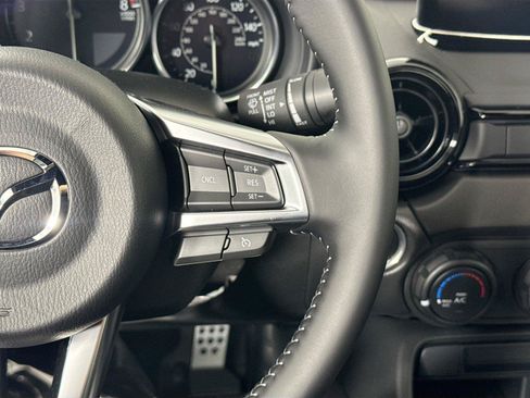 New 2026 MAZDA MX-5 Miata Club w/ Interior Package RWD image 18