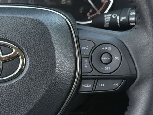 Used 2025 Toyota RAV4 XLE Premium FWD image 15