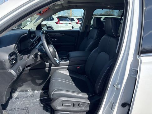 Used 2023 Honda Pilot Elite image 18